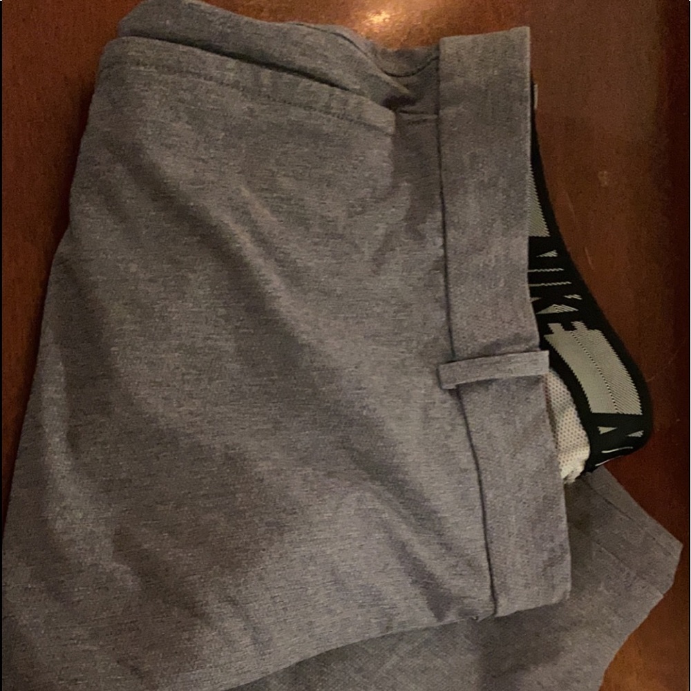 Men’s Nike golf shorts